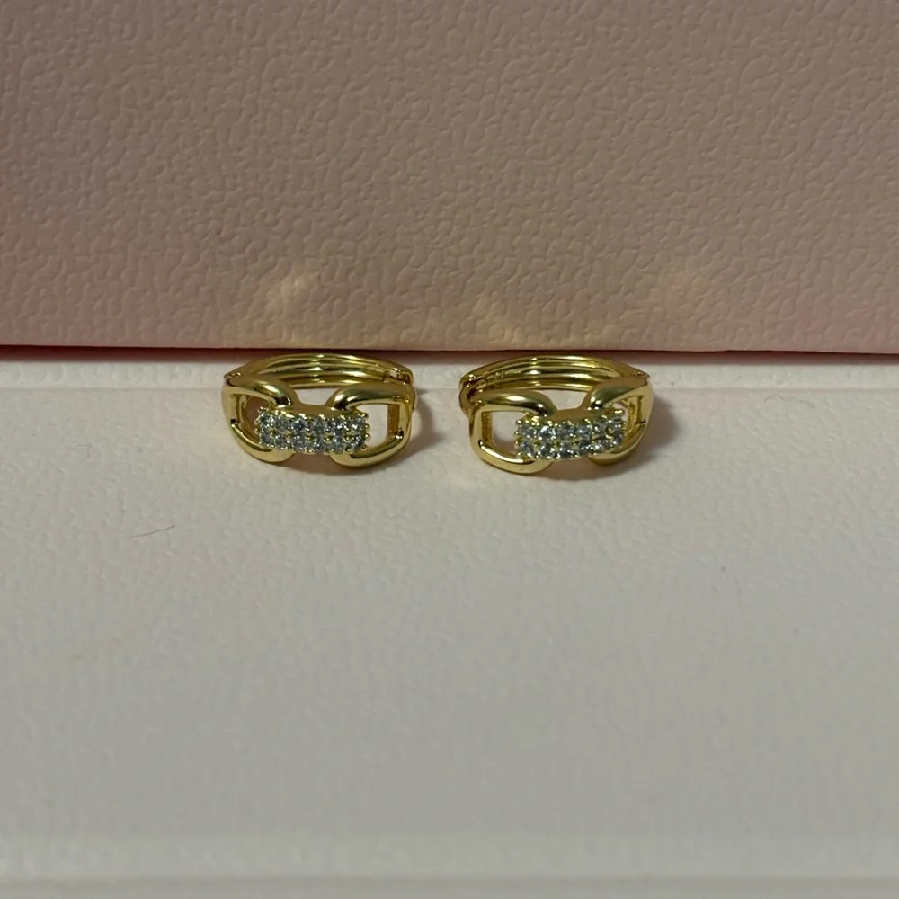 Sold - Picture 2 of 4